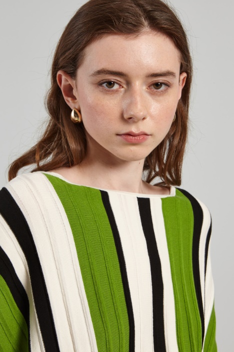 Maglia con maniche a kimono