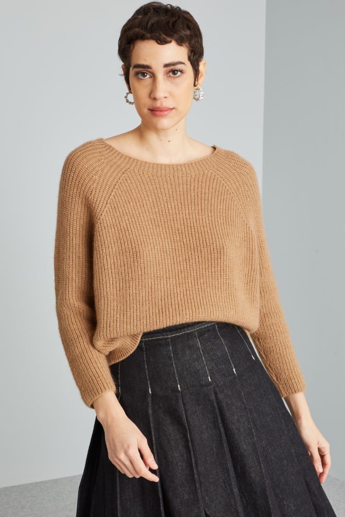 Ribbed mohair yarn sweater Intrend - 3