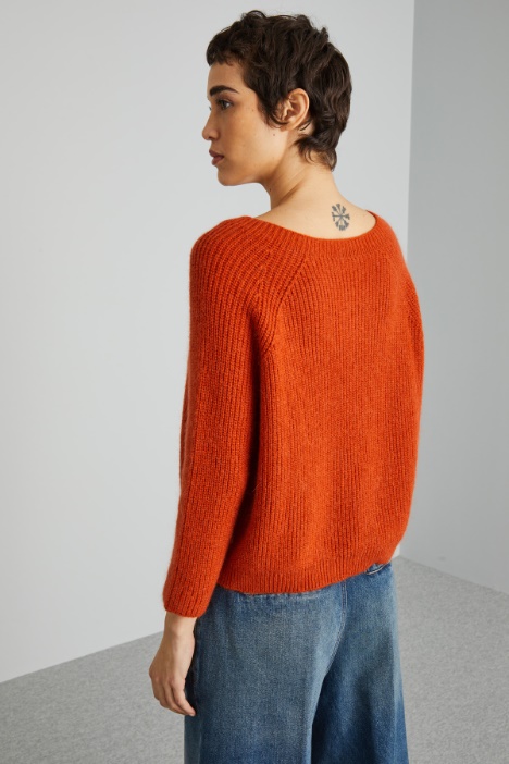 Maglia a coste in mohair