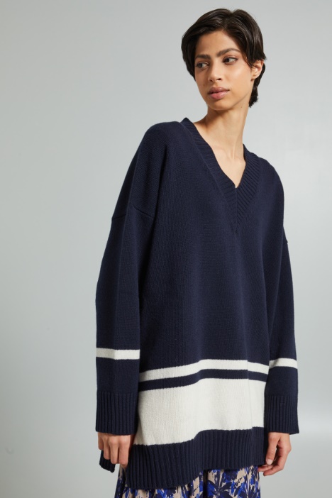 Long wool yarn sweater Intrend