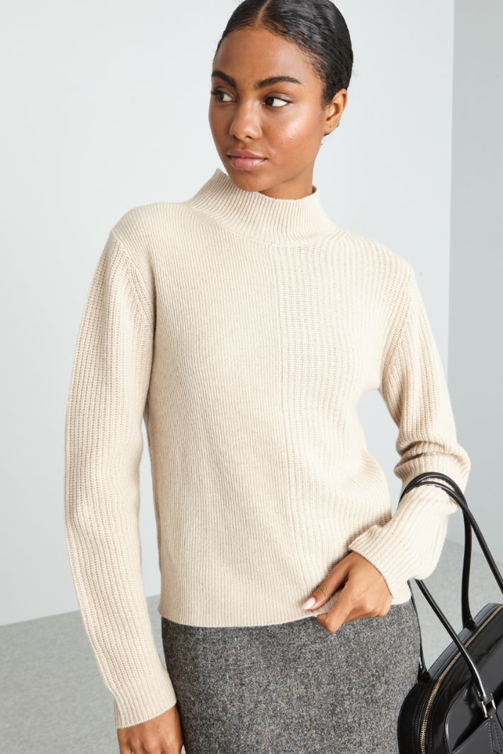 High-neck sweater Intrend - 3