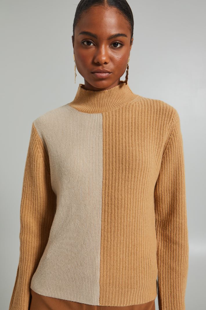 High-neck sweater Intrend - 4