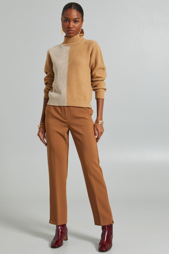 High-neck sweater Intrend