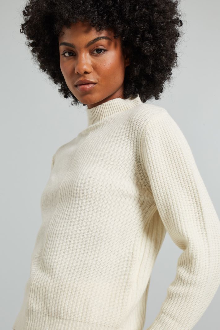 High-neck sweater Intrend - 4