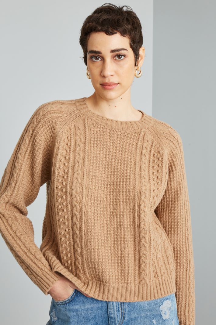 Multi-knit pattern sweater Intrend - 4