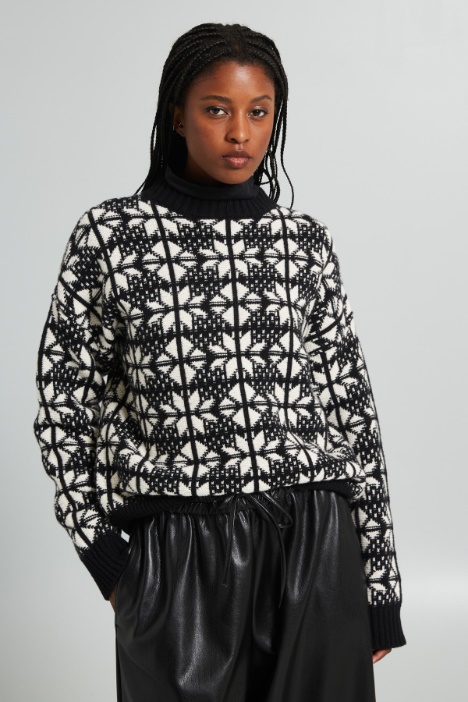 Jacquard wool yarn sweater Intrend