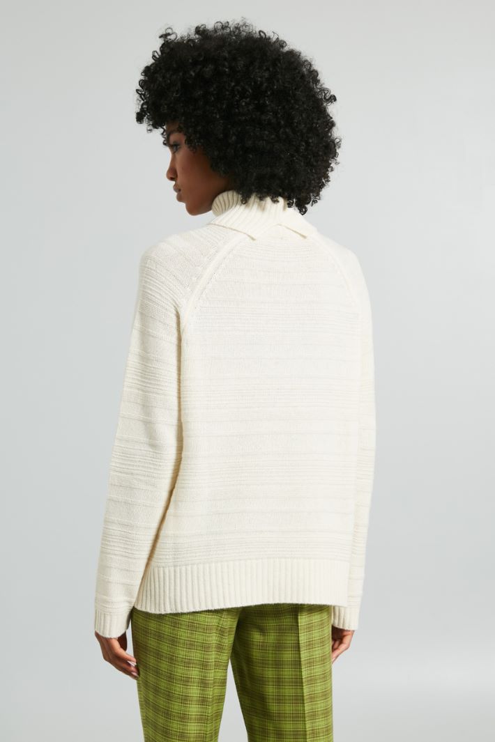 High-neck sweater Intrend - 2