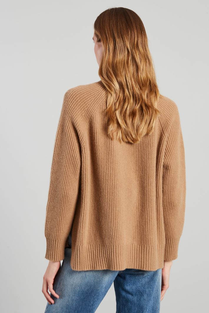 Slit-detailed sweater Intrend - 2