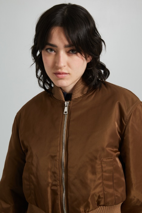 Bomber corto antigoccia