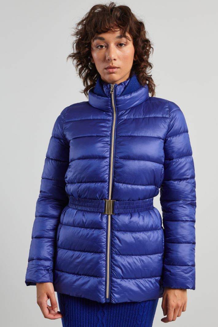 Belted puffer jacket Intrend - 3