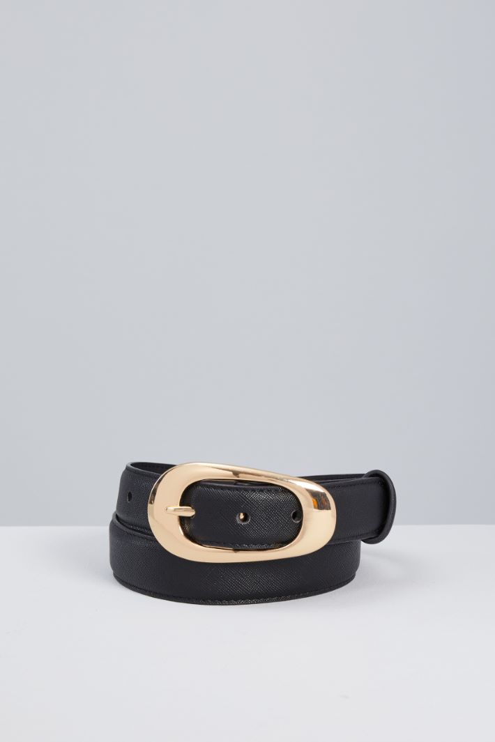 Saffiano-effect belt Intrend