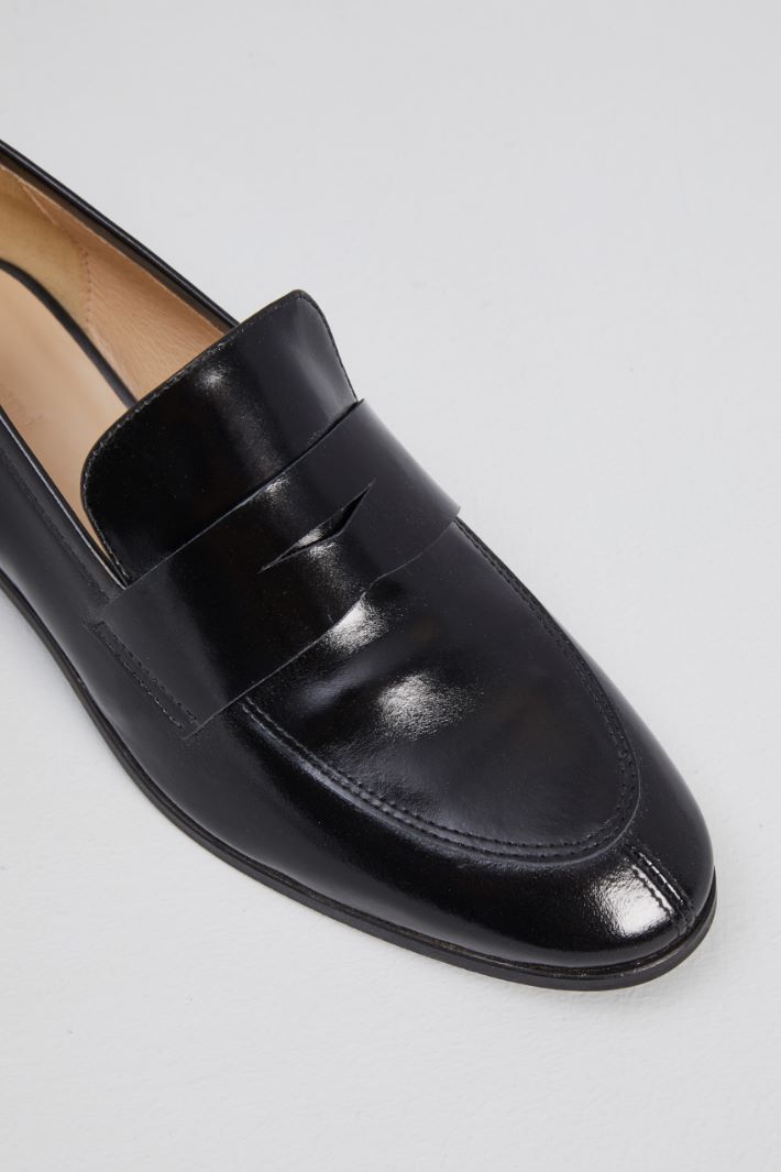 Shiny leather loafers Intrend - 4