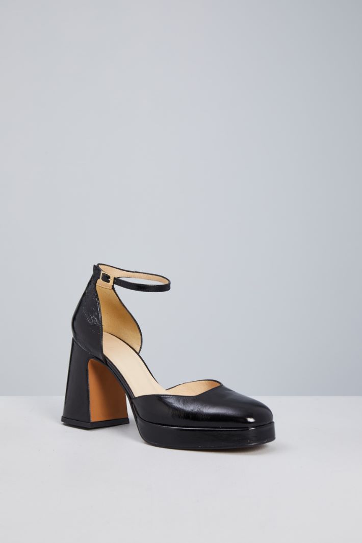 Block heel shoes Intrend - 2