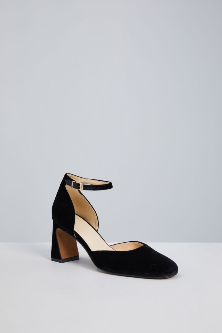 Velvet pumps Intrend - 2