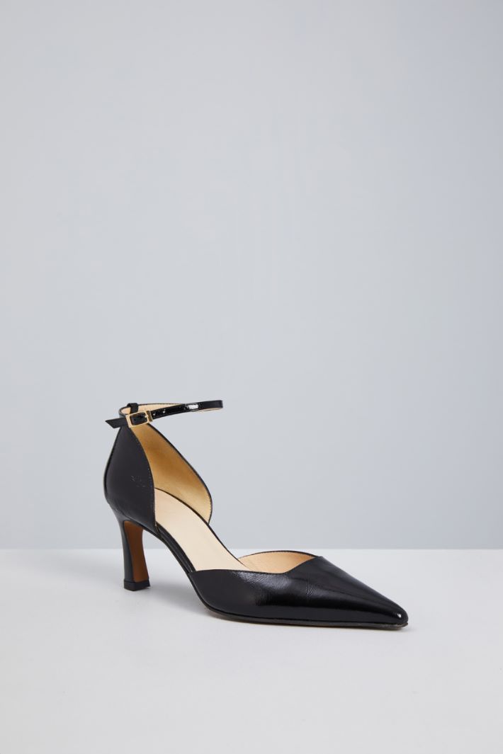 Pointed patent pumps Intrend - 2