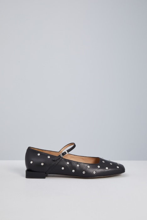 Leather ballerinas with rhinestones Intrend