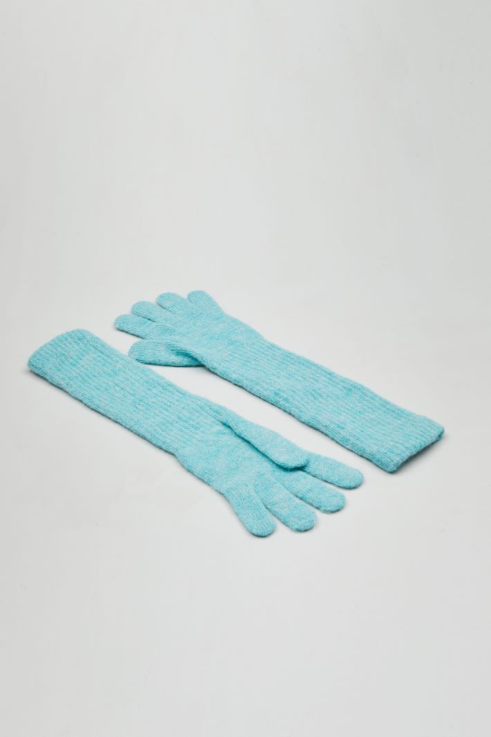 Knitted gloves Intrend