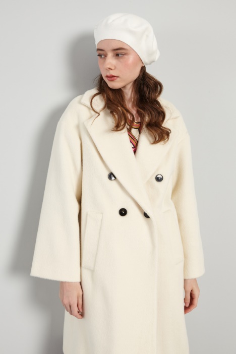 Boina con perlas y pedrería