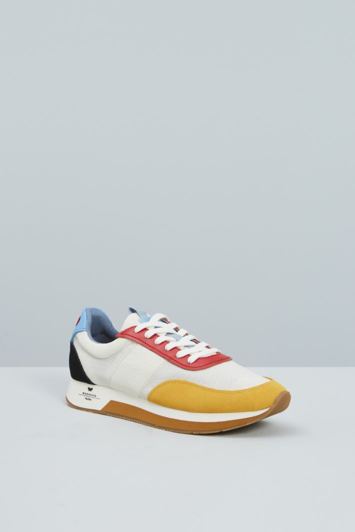 Sneakers with suede details Intrend - 2