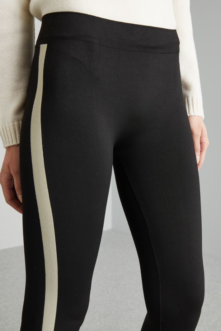 Leggings with contrasting bands Intrend - 4