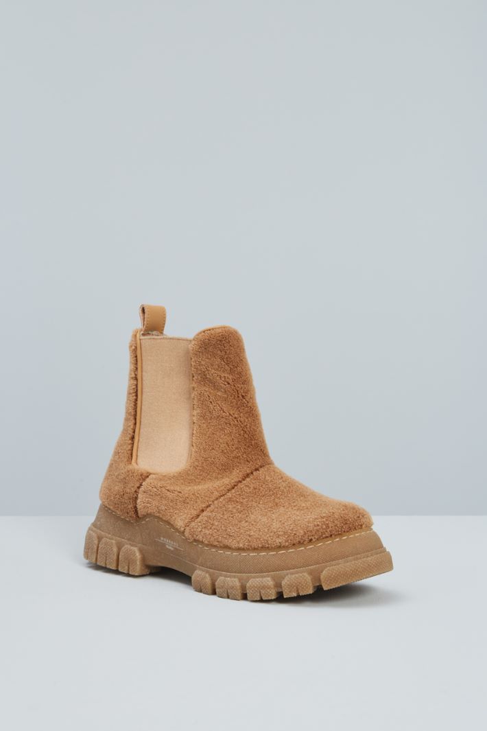 Fur-effect boots Intrend - 2