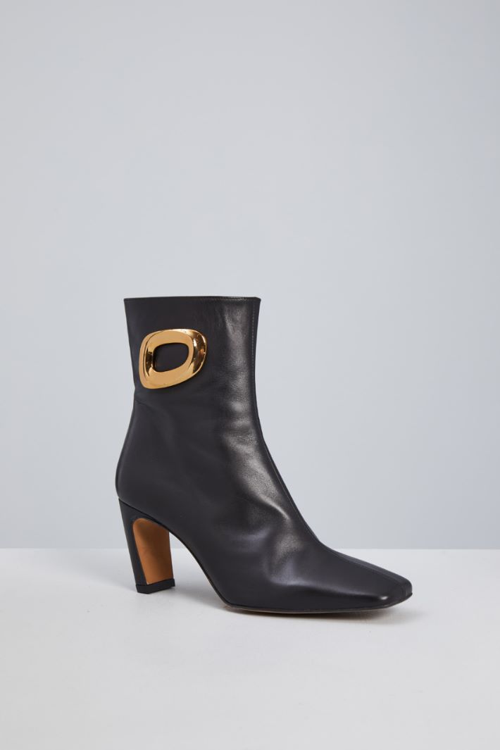 Square toe ankle boots Intrend - 2