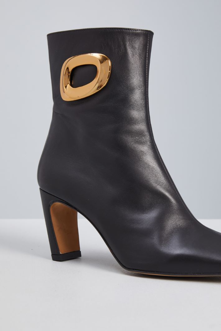 Square toe ankle boots Intrend - 4