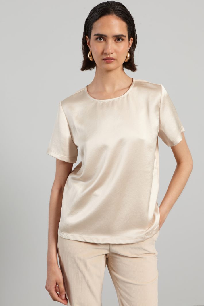 Satin and jersey T-shirt Intrend - 3