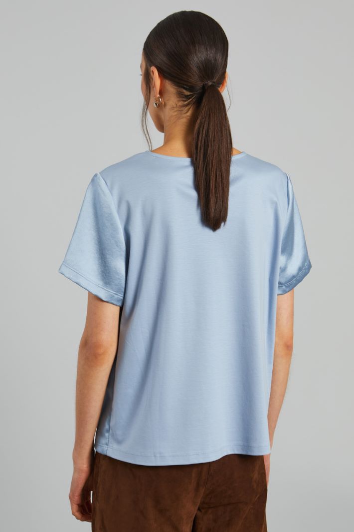 Satin and jersey T-shirt Intrend - 2