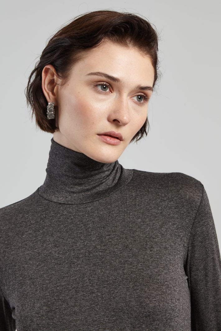 Fitted jersey turtleneck Intrend - 4