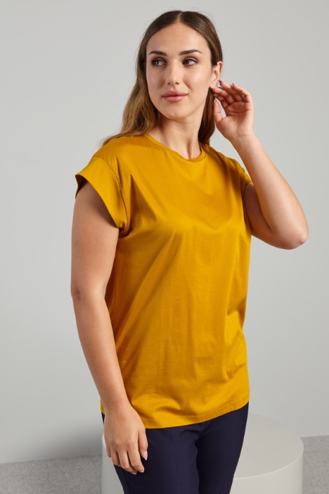 T-shirt with cap sleeves Intrend