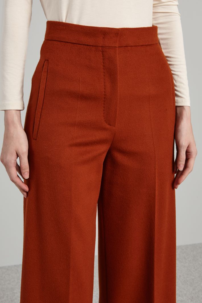 Cropped drap trousers Intrend - 4