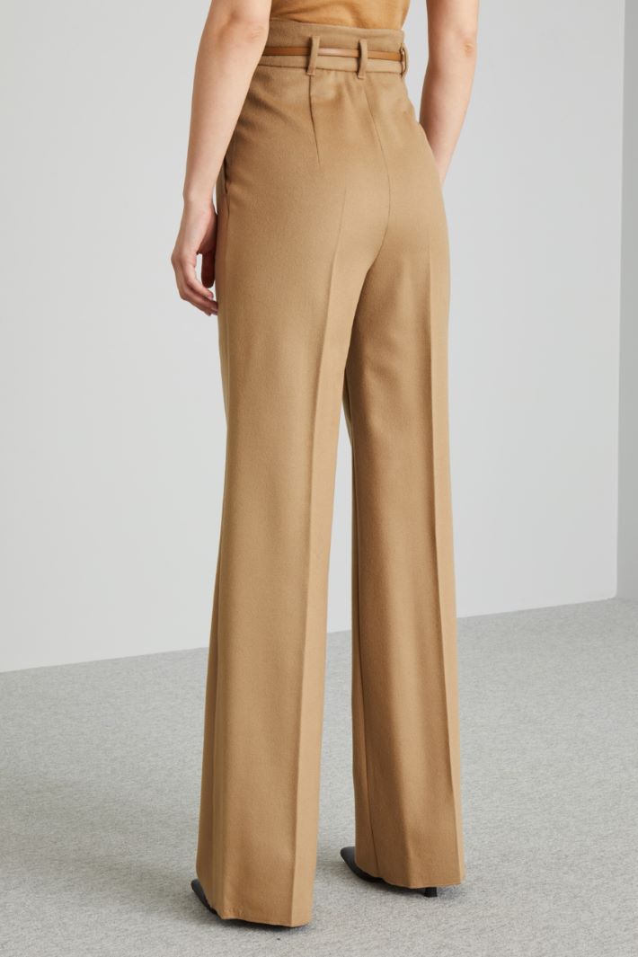 Trousers with thin belt Intrend - 3