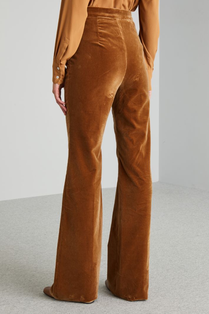 Flared velvet trousers Intrend - 3