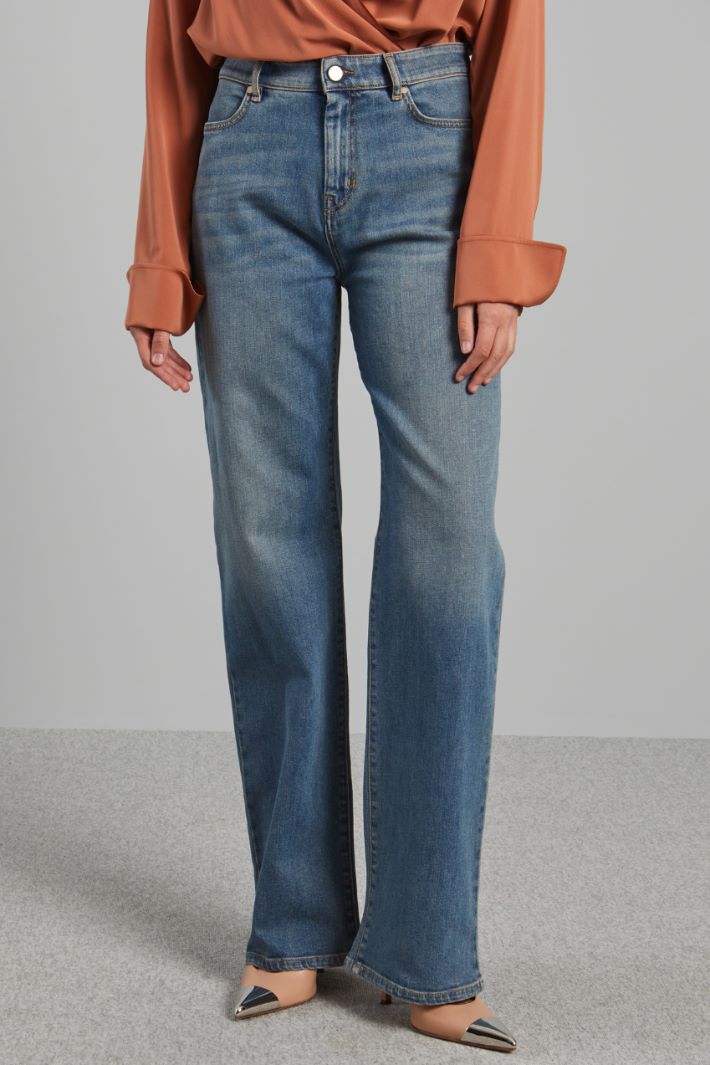 Jeans dritti in denim Intrend - 3