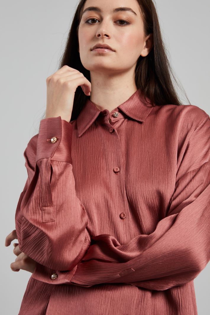 Oversized viscose crepon shirt Intrend - 3