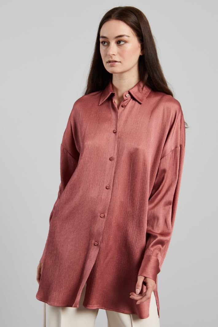 Oversized viscose crepon shirt Intrend - 4