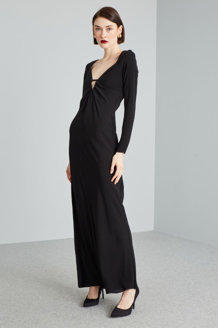 V-neck long dress Intrend - 3