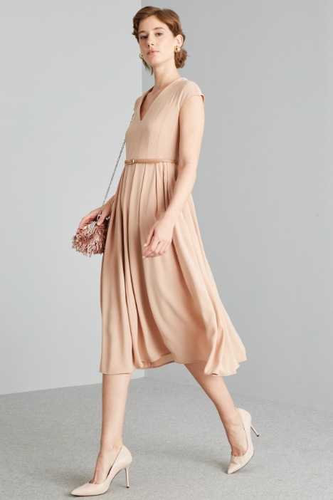 Pleated belted dress Intrend