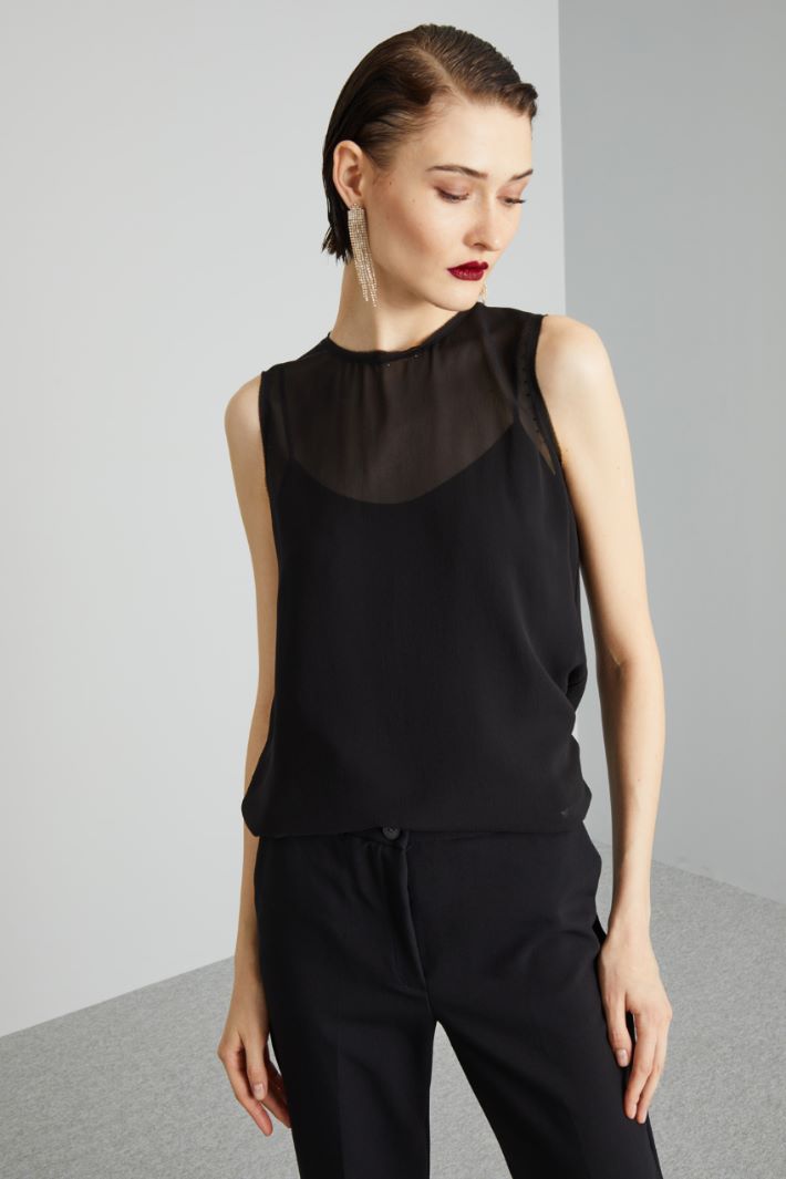 Blusa smanicata in georgette Intrend - 3