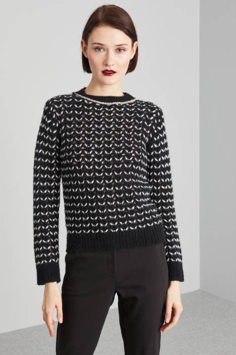 Sweater with rhinestone-decorated neckline Intrend