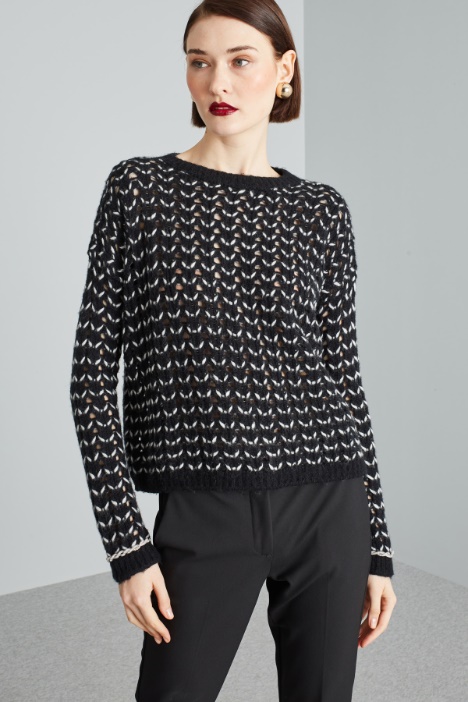 Sweater with rhinestone-decorated cuffs Intrend