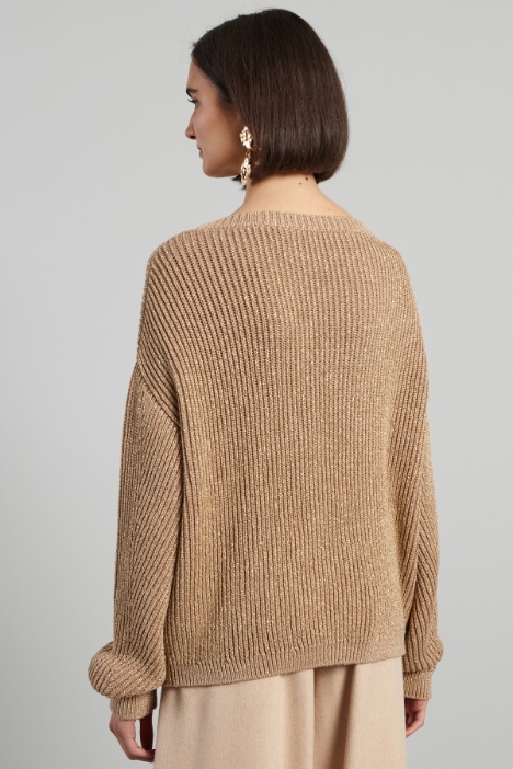 Jersey con mangas de sisa caída