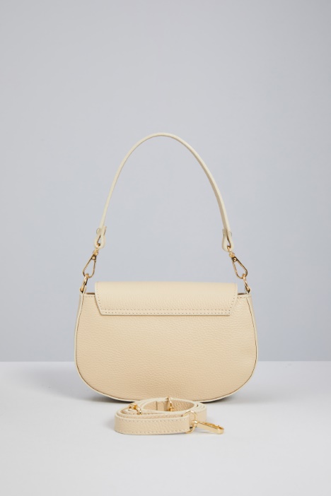 Borsa con dettaglio in metallo