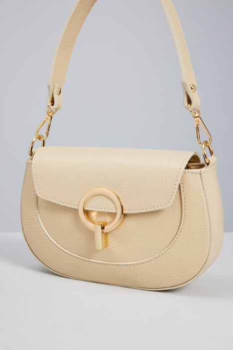 Borsa con dettaglio in metallo