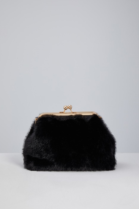 Fur effect clutch Intrend