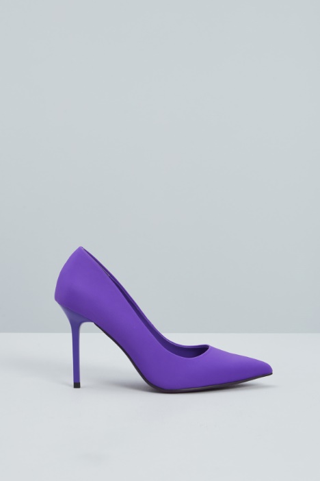 Court shoes with stiletto heels Intrend