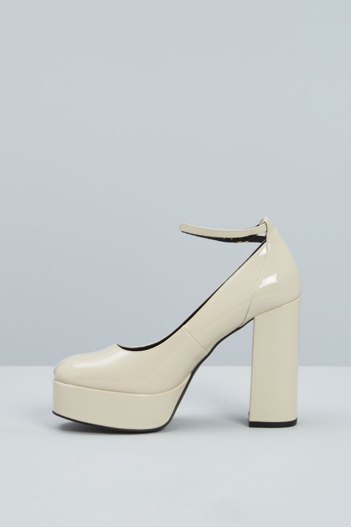 Platform court shoes Intrend - 3