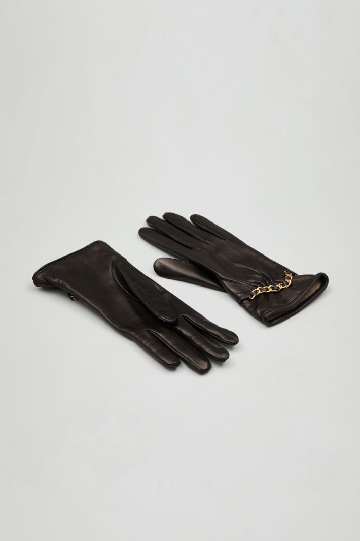 Gloves with chain Intrend