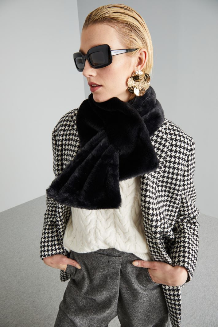 Faux fur scarf Intrend - 2